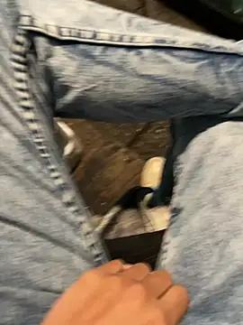 แชท XXX สดของ Andres_boy252