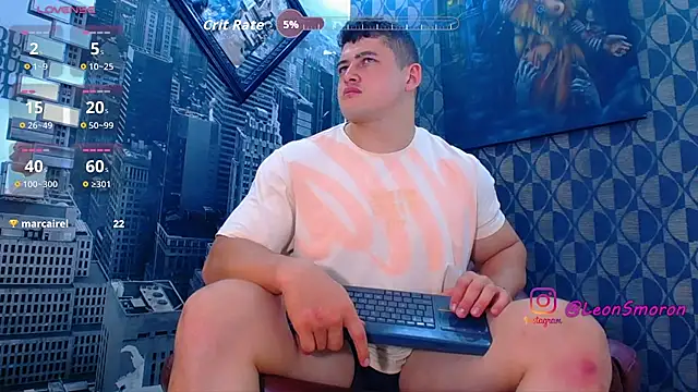Leonsmoron élő XXX-chatje
