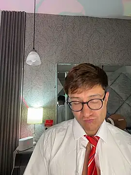 Živý XXX chat Hassbyd