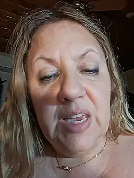 JennyInVegasn Live XXX chat