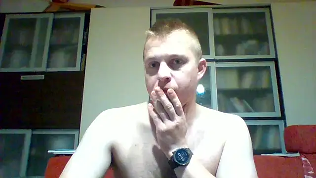 Matttthees' Live XXX Chat