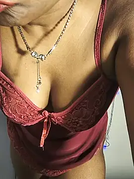 DIRTYSECRET_QUEEN_07 Chat XXX in diretta