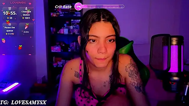 Lovelyamyy's Live XXX Chat