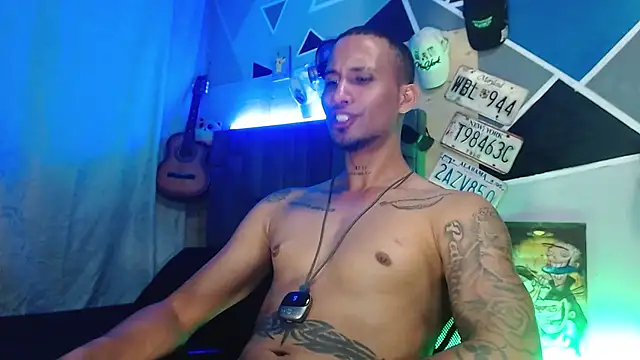 MagnusFrostのライブXXXチャット