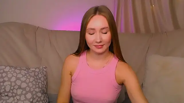 Chat XXX en directo de EllyColins