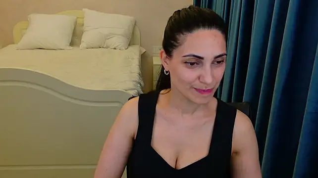 LovelyBeatrice's Live XXX Chat