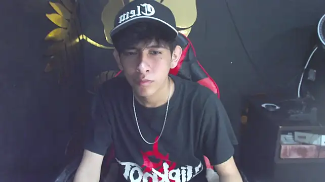 JulianGalan Live XXX Chat