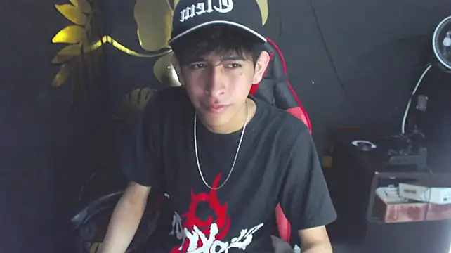 JulianGalan Live XXX Chat