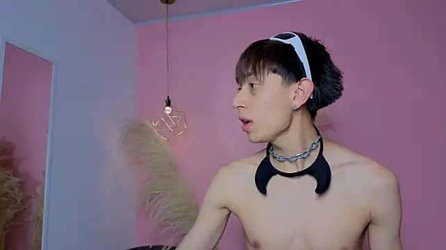 Онлайн чат XXX caos_mood