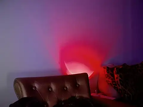 miasecretx Adlı Modelin Canlı XXX Sohbeti