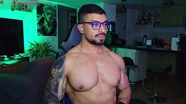 Michael_Diamond élő XXX-chatje