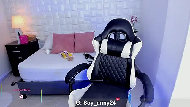 anny_rouse24 Obrolan Langsung XXX