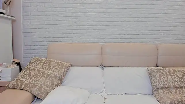 دردشة LovelyCaprice الجنسية المباشرة