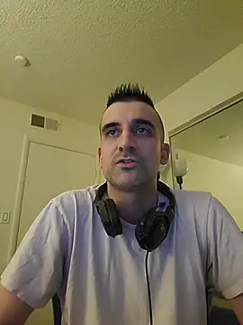 myth5hk Chat XXX in diretta