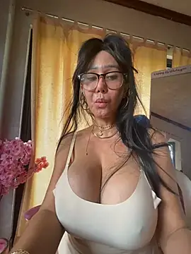 sweetieme Chat XXX in diretta