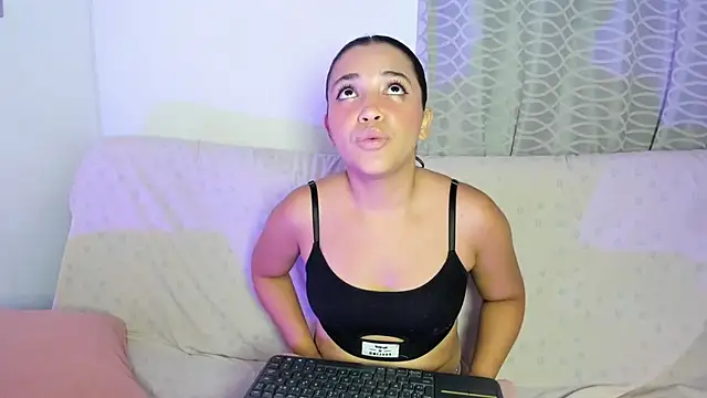 Show de Sweety__lu_ na webcam
