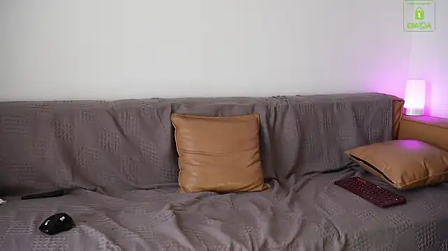 XXX chat uživo modela SteeveMuscle