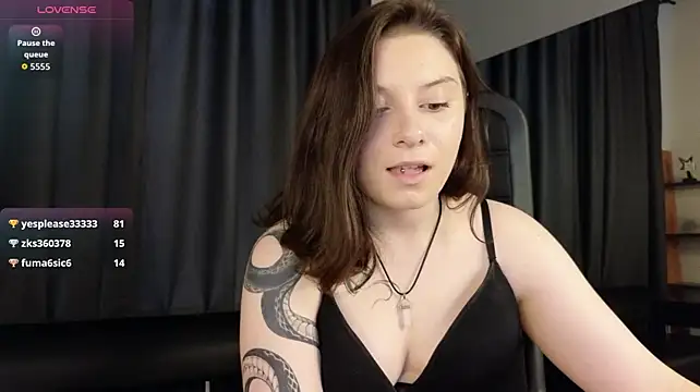 Chat XXX en directo de Bella_Stink
