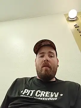 ThisGuy42o Live XXX Chat
