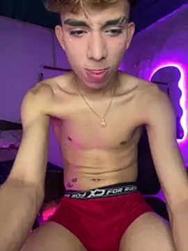 Živý XXX chat Liiam_Twiiink