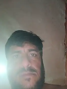 צ'אט XXX בשידור חי של Comandante06