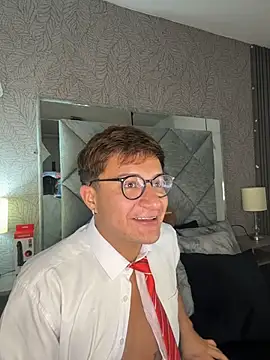 Hassbyd live XXX chat