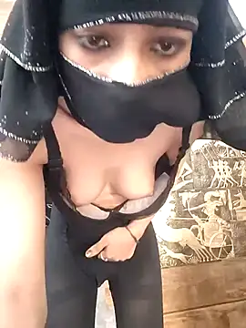 Noorkhatoon's Live XXX Chat