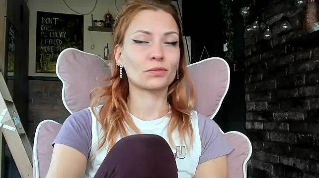 karo123421's Live XXX Chat