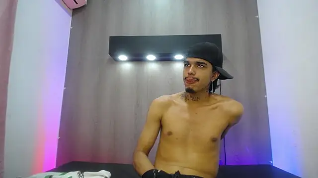 Živý XXX chat Tayson_Hot