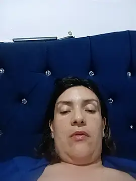 Онлайн чат XXX princessbella93