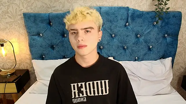 Ian_Stone Live XXX-chat