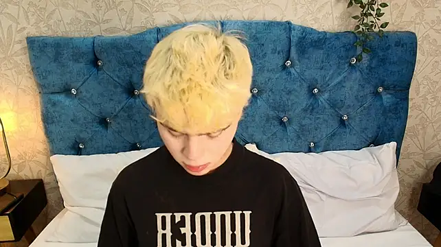 Ian_Stone live XXX chat