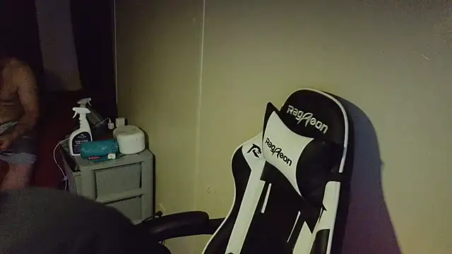 Онлайн чат XXX seatsxtaken