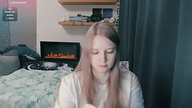 Alyaleyn Live XXX chat