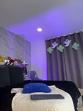 Alanna_Hank – Naživo XXX chat