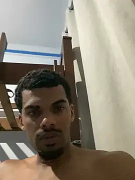 Show modela jmuniz013 na web-kameri