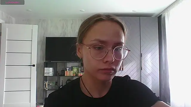 Annie_Cohn Chat XXX in diretta