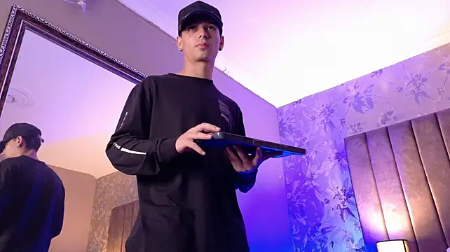 jessy_white_ élő XXX-chatje