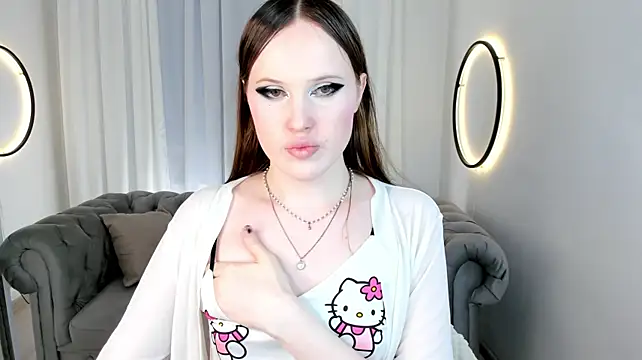 XXX chat uživo modela EffieMinki