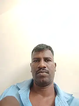 Chatroom XXX en direct de Paramkeerthi