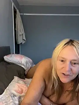 Blondnboujee53: вебкам-шоу