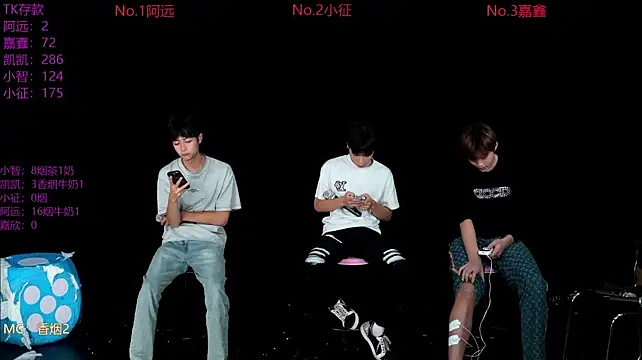 Chat +18 de wangjiaxin888 ao vivo
