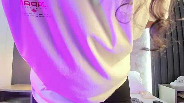 XXX chat uživo modela alysson_moon_