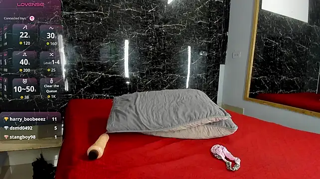 XXX chat uživo modela Juliana_Russ