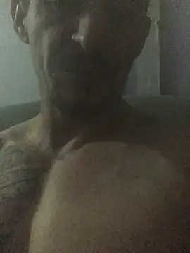 Chatroom XXX en direct de Meuboy88