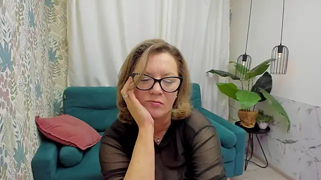 LeaPure – Naživo XXX chat