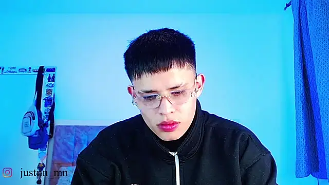 دردشة _justinmoon2 الجنسية المباشرة