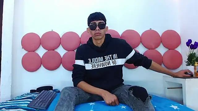 Drake_JackのライブXXXチャット