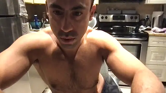 Živý XXX chat BigGuyMuscle