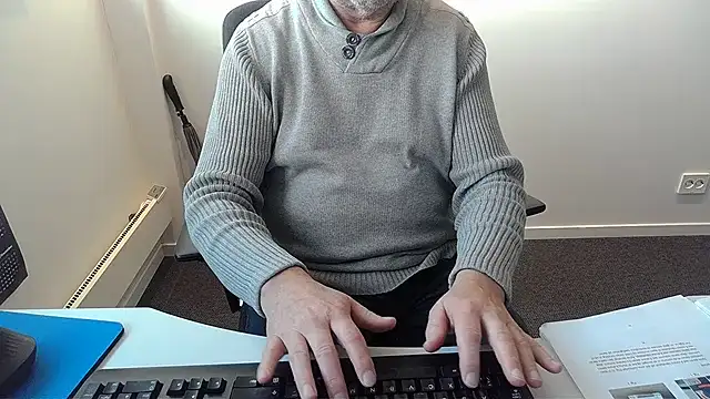 Buggemann Live XXX Chat